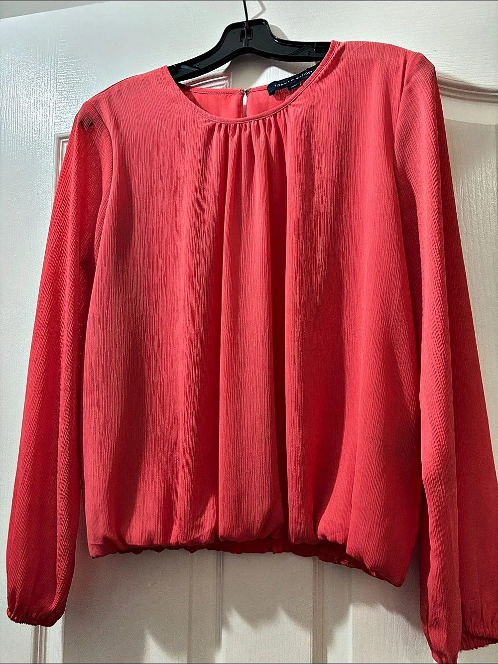 Tommy Hilfiger Long Sleeve Blouse in coral Size Small Like New